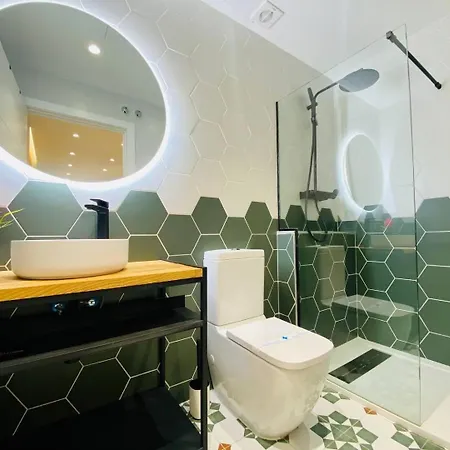 Florit Flats - The Cabanyal & Port