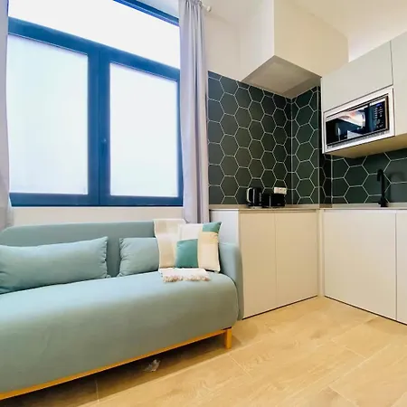 Florit Flats - The Cabanyal & Port