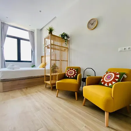 Florit Flats - The Cabanyal & Port * Valencia